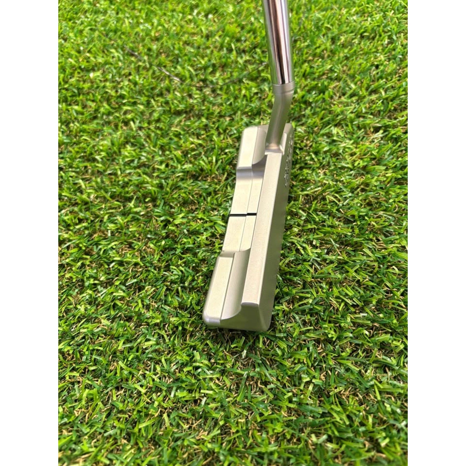 Scotty Cameron Select Newport 2.5 Special Select Putter 34” MINT
