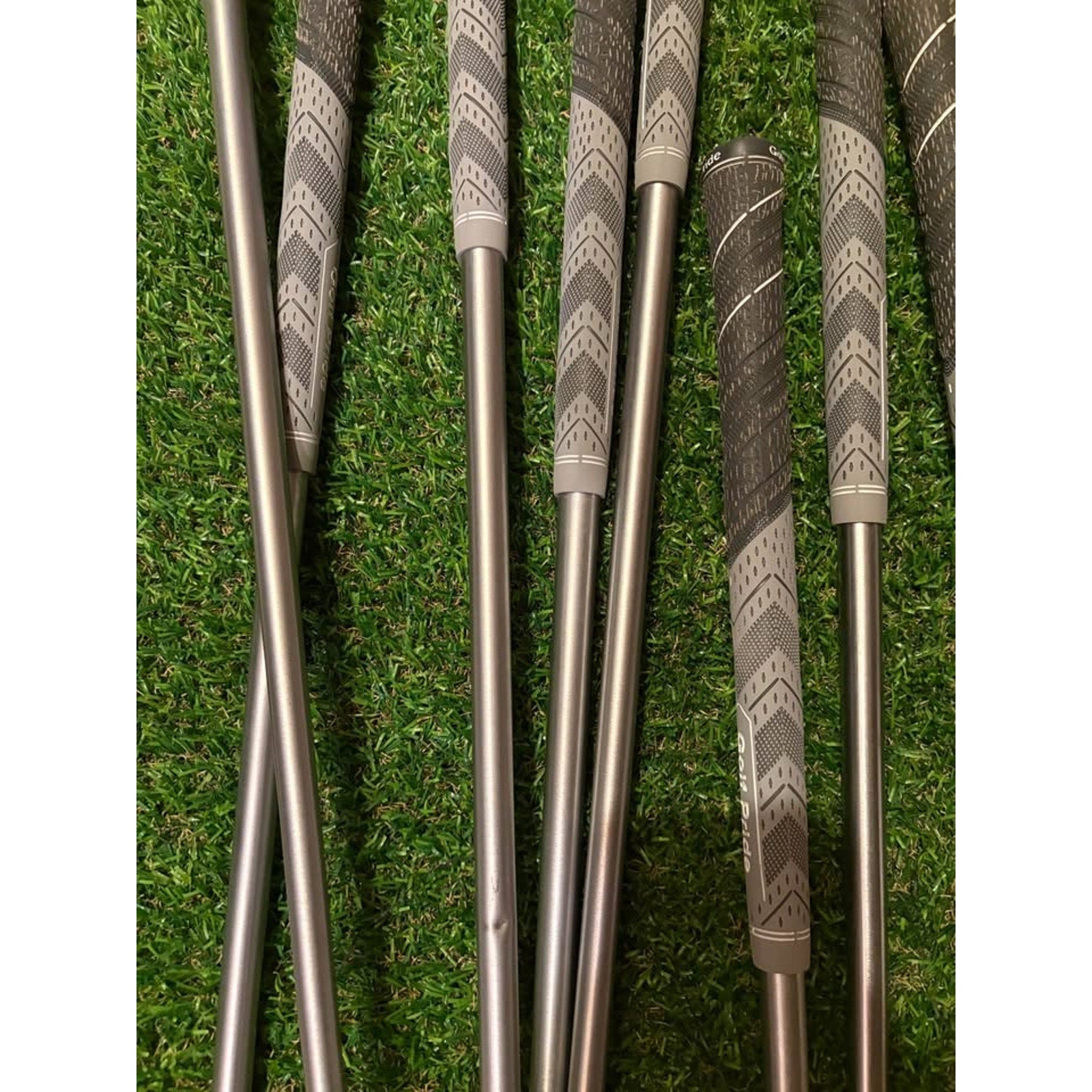 Cleveland 588•TT 3-PW Graphite Shafts (FULL SET)