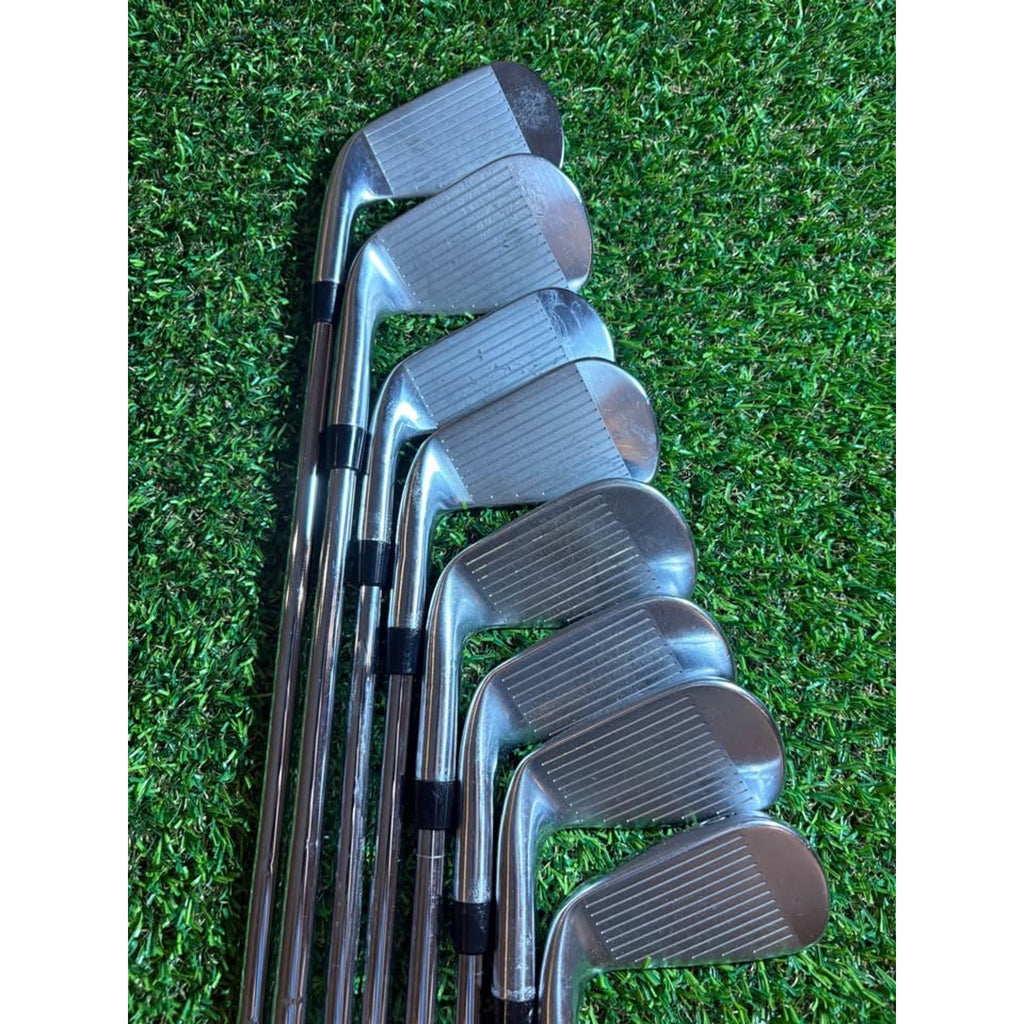 Golf Iron Set - Titleist 620 MB Iron Set 3-PW Extra Stiff AMT White X100