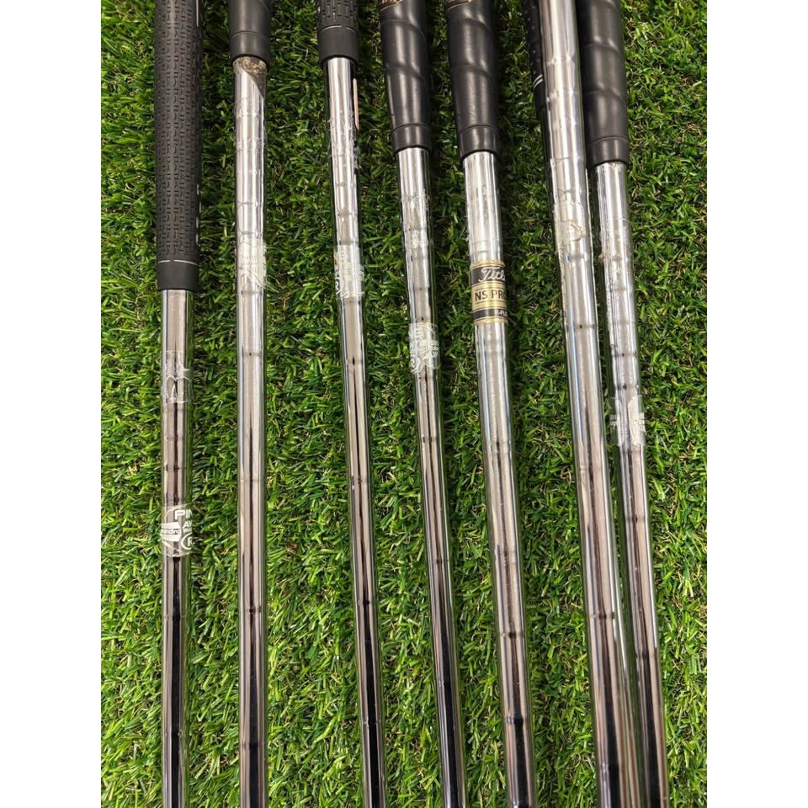 Ping G15 5-W, UW, SW Regular Flex AWT Steel Blue Dot