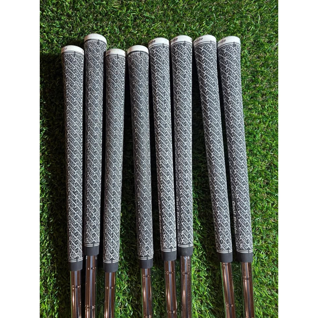 Golf Iron Set - Titleist 620 MB Iron Set 3-PW Extra Stiff AMT White X100