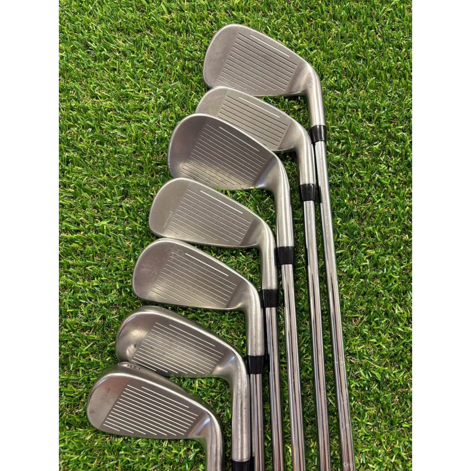 Left-Handed Cobra Aerojet 5-GW Regular Flex KBS Lite