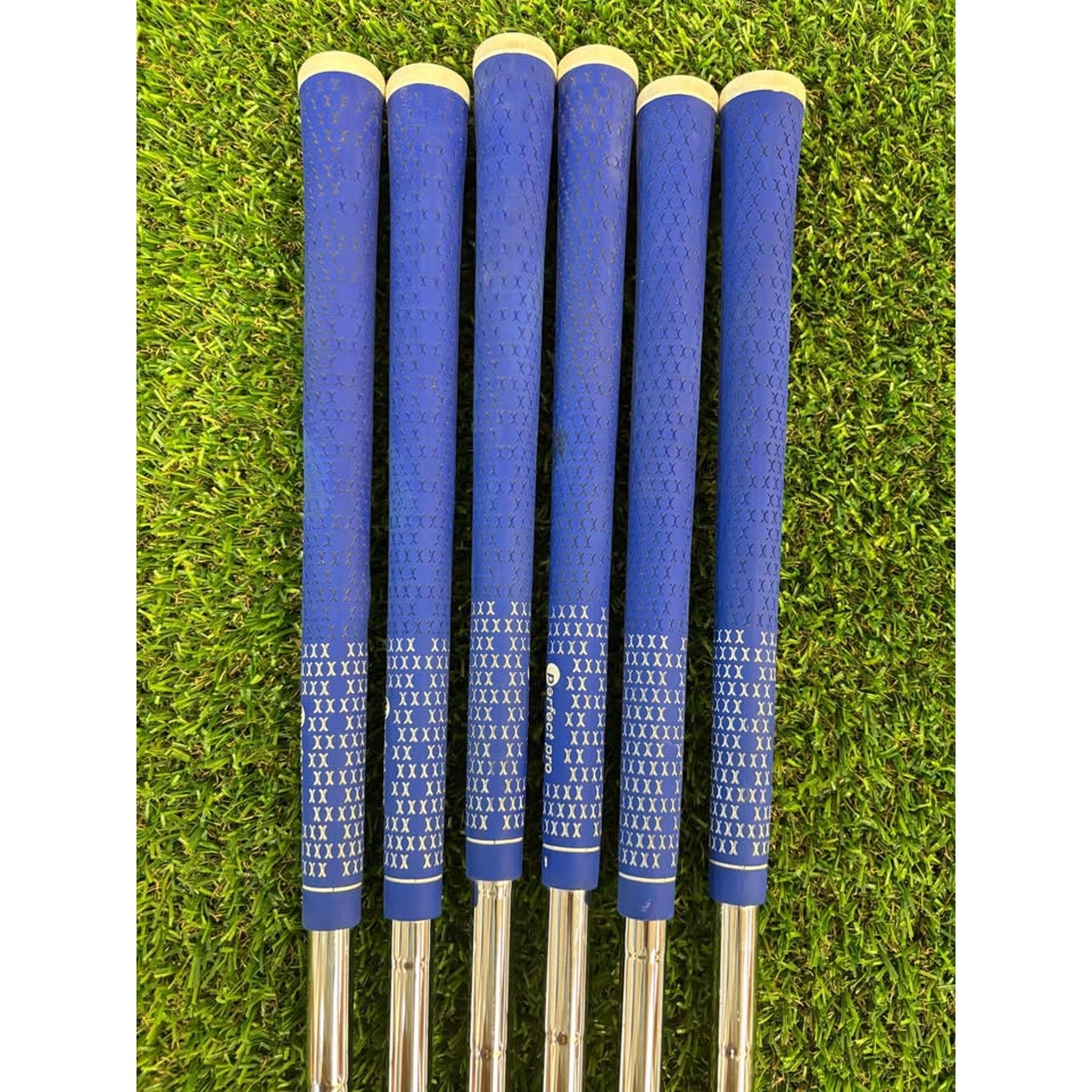 Cobra King RF Copper Forged 5-PW Stiff Flex Dynamic Gold EX Weight Lock S200 ($600)