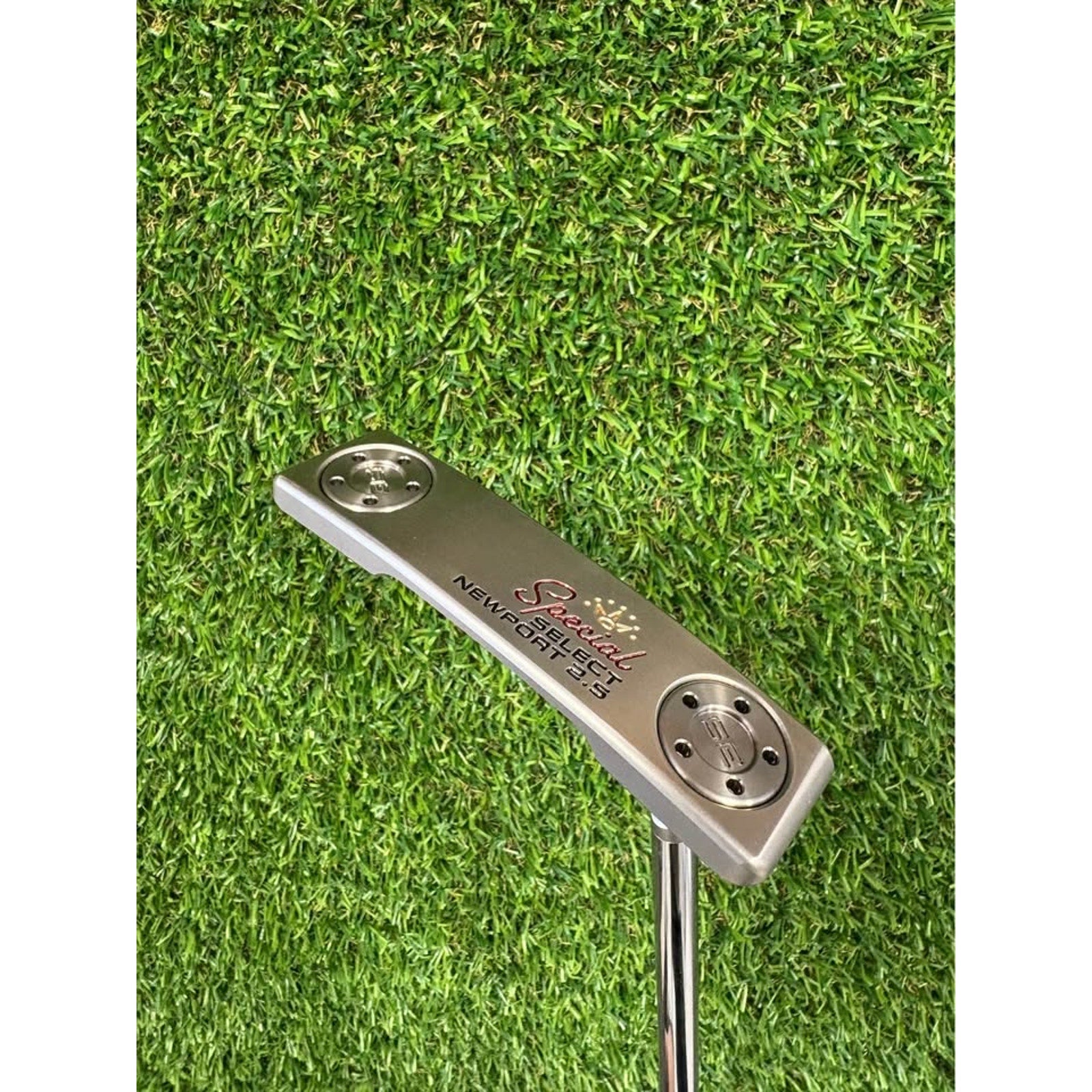 Scotty Cameron Select Newport 2.5 Special Select Putter 34” MINT