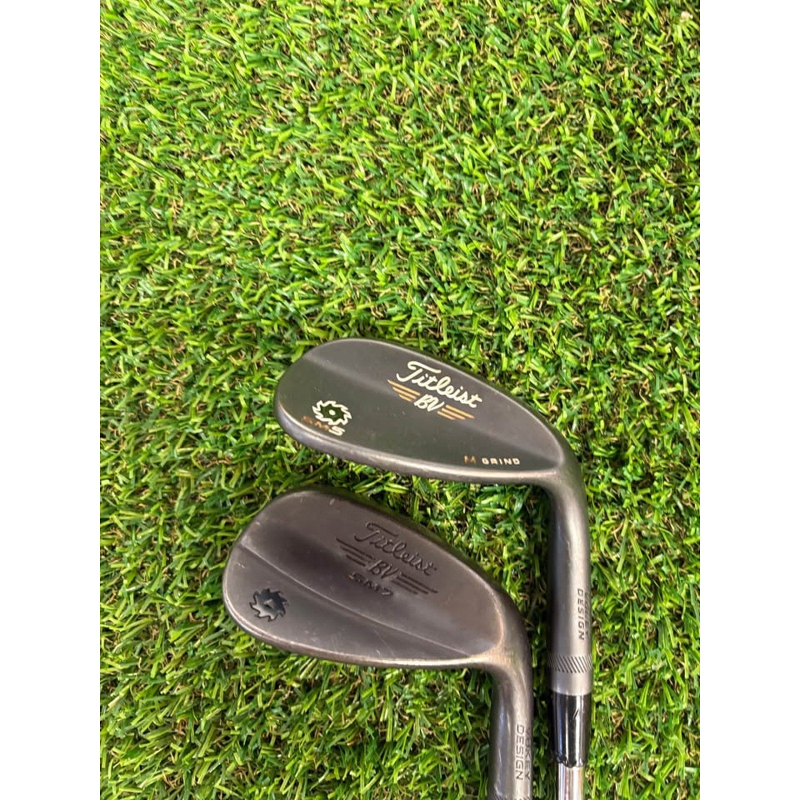 Wedge Set - Titleist SM7 Jet Black 52° & SM5 60° M Grind Wedge Flex