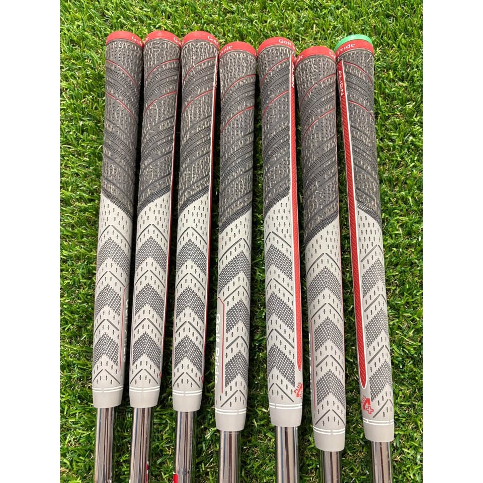 Left-Handed Cobra Aerojet 5-GW Regular Flex KBS Lite