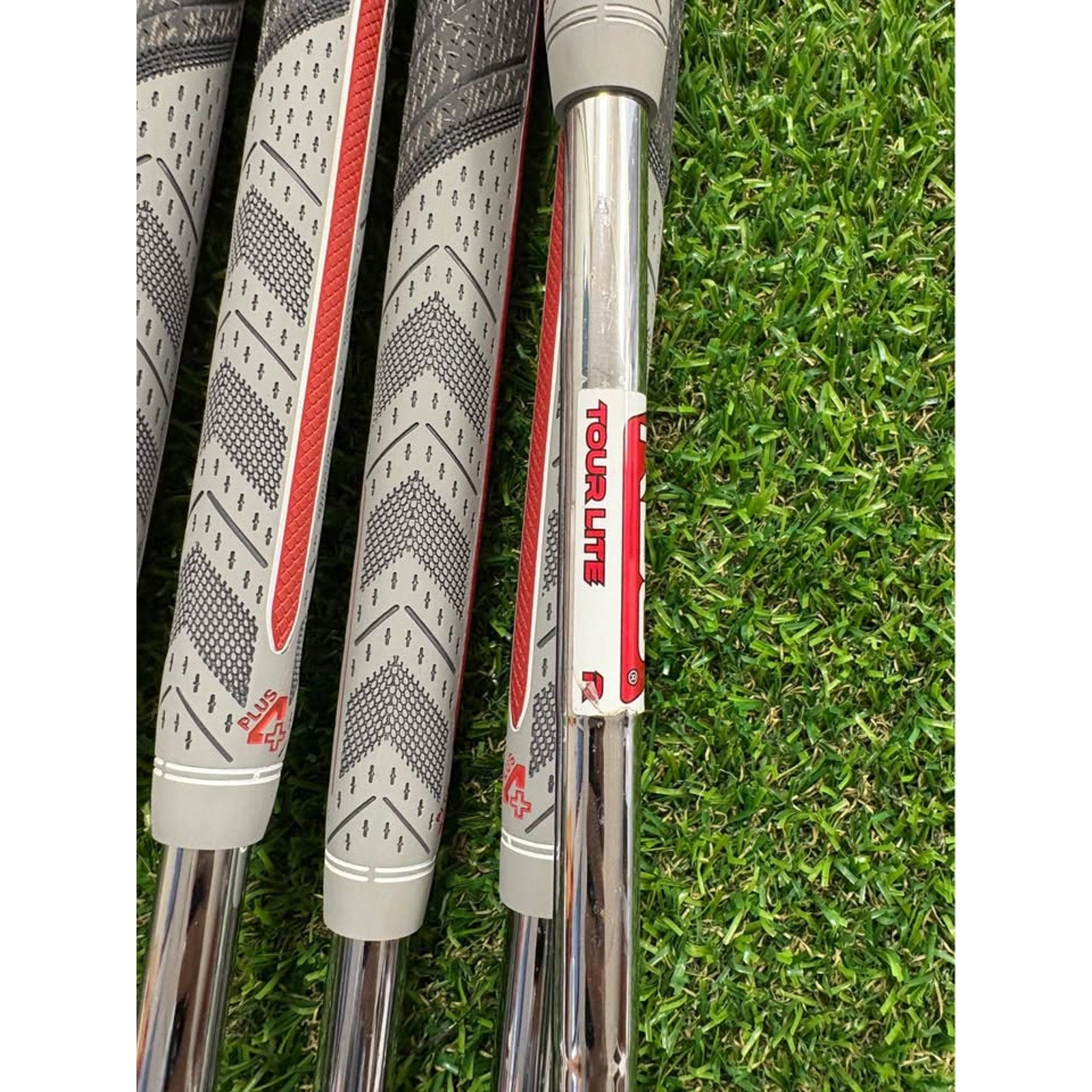 Left-Handed Cobra Aerojet 5-GW Regular Flex KBS Lite