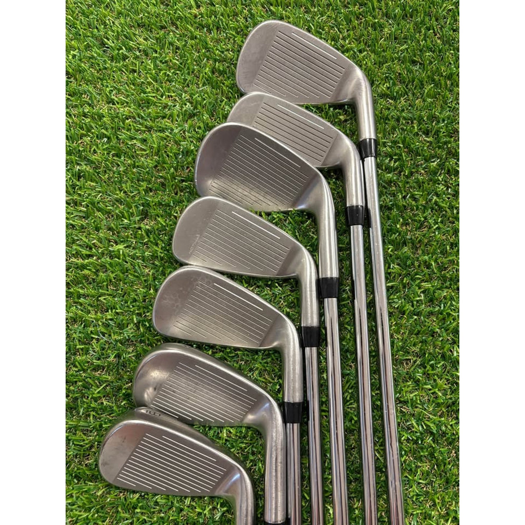 Left-Handed Cobra Aerojet 5-GW Regular Flex KBS Lite