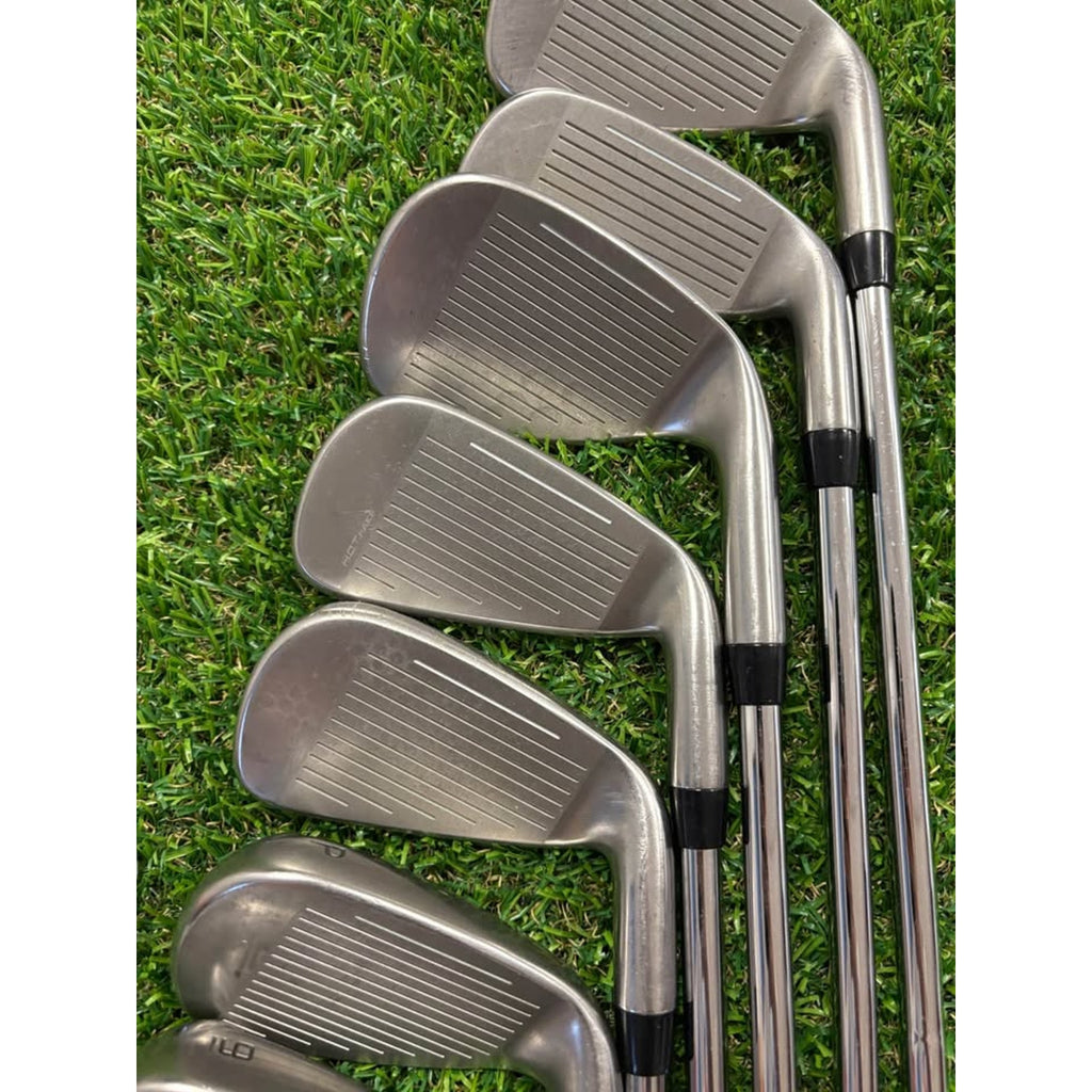 Left-Handed Cobra Aerojet 5-GW Regular Flex KBS Lite