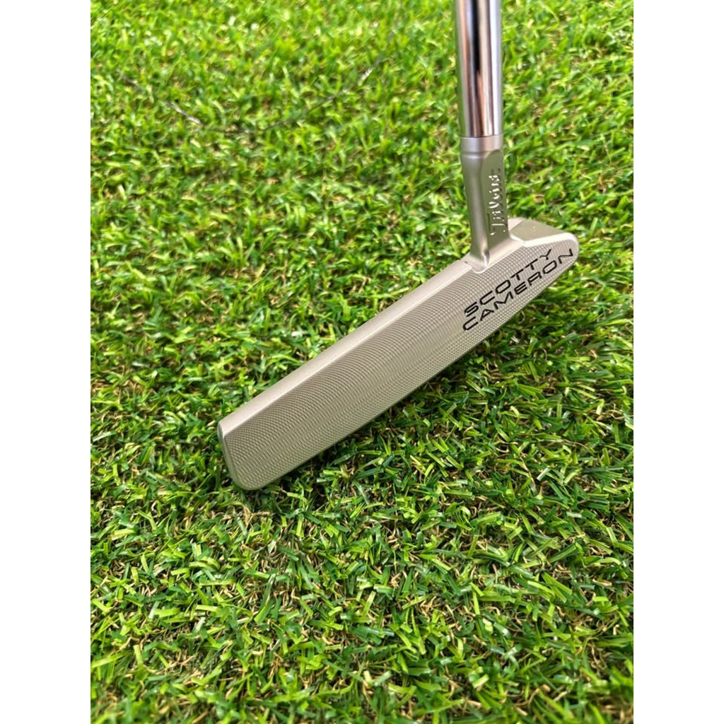 Scotty Cameron Select Newport 2.5 Special Select Putter 34” MINT