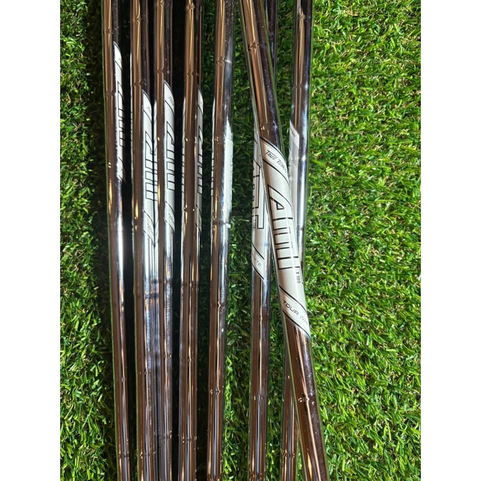 Golf Iron Set - Titleist 620 MB Iron Set 3-PW Extra Stiff AMT White X100