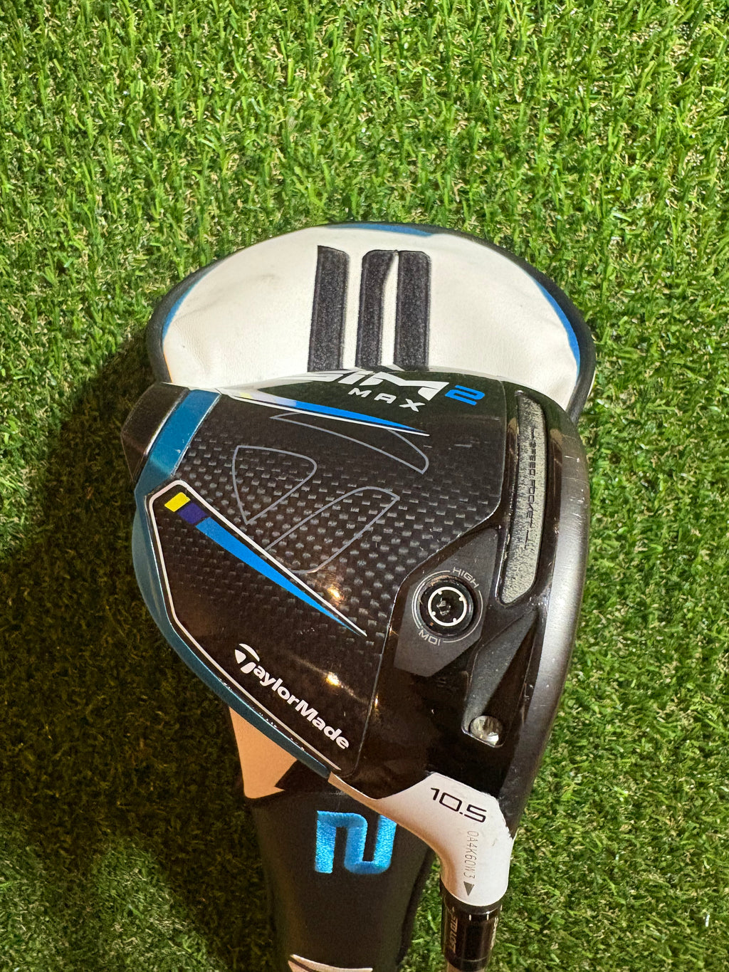Golf Driver - TaylorMade SIM2 Max 10.5° Stiff Flex Kuro Kage 60g w/ HC