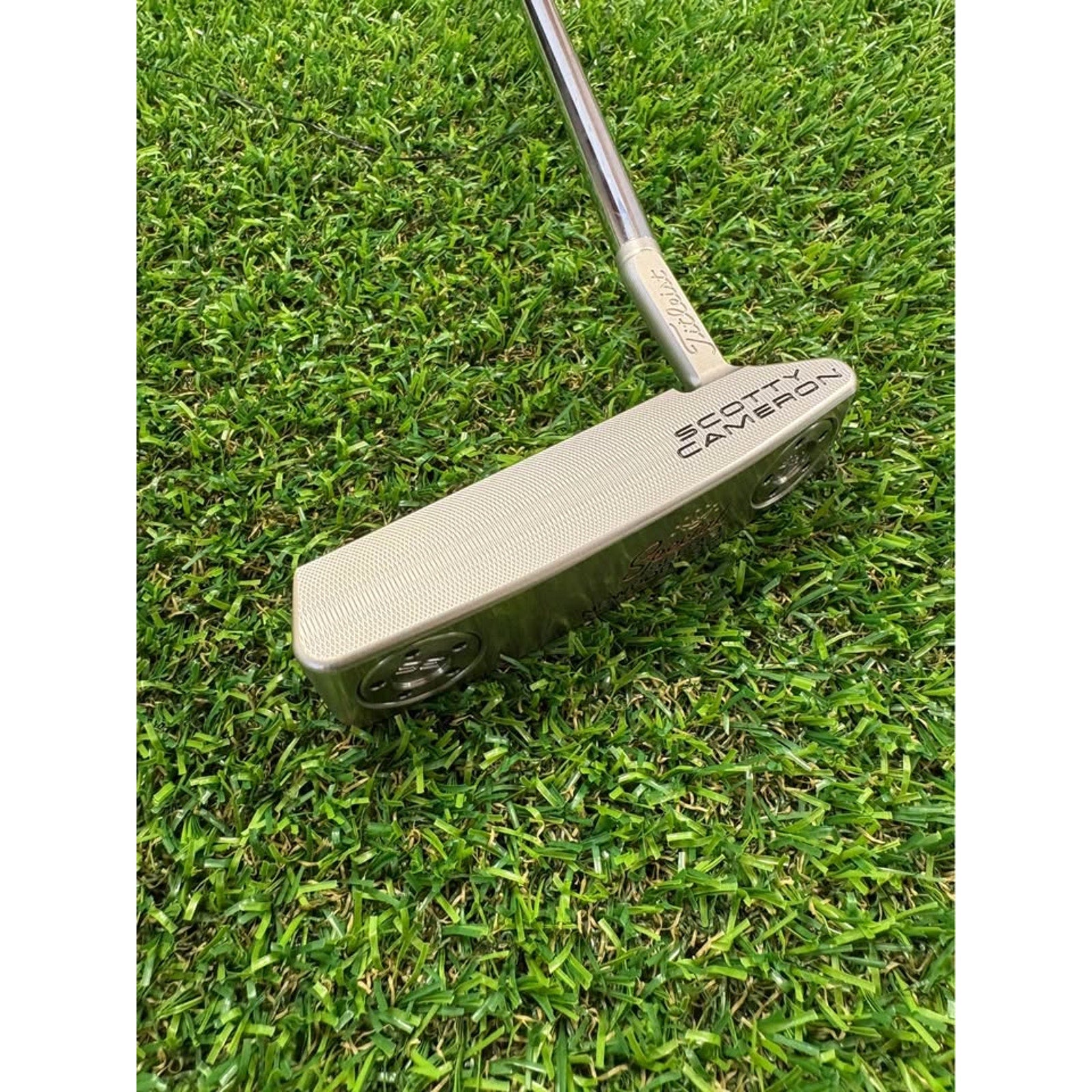 Scotty Cameron Select Newport 2.5 Special Select Putter 34” MINT