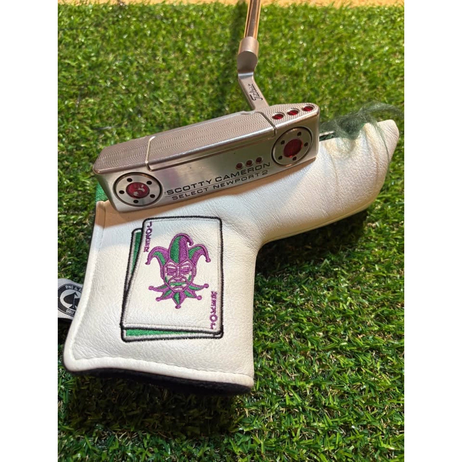 Scotty Cameron Select Newport 2 33” w HC & SC Grip