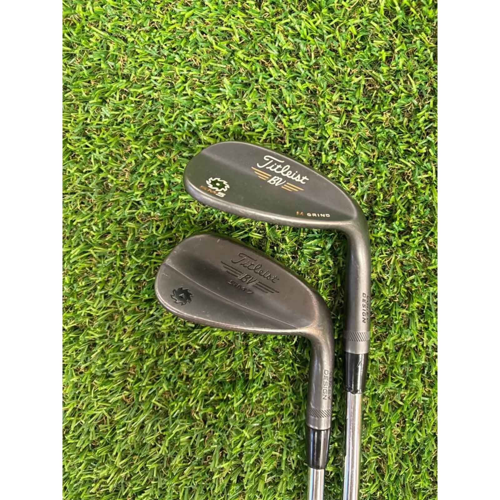 Wedge Set - Titleist SM7 Jet Black 52° & SM5 60° M Grind Wedge Flex