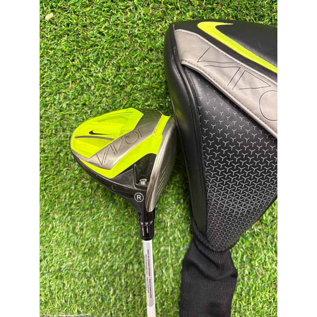 Golf Driver - Nike Vapor Speed 10.5° Regular Flex Adjustable w HC