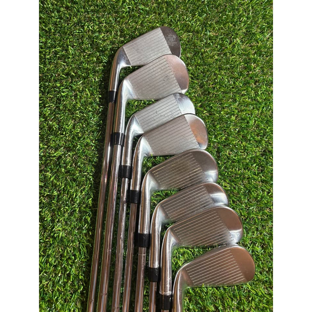 Golf Iron Set - Titleist 620 MB Iron Set 3-PW Extra Stiff AMT White X100