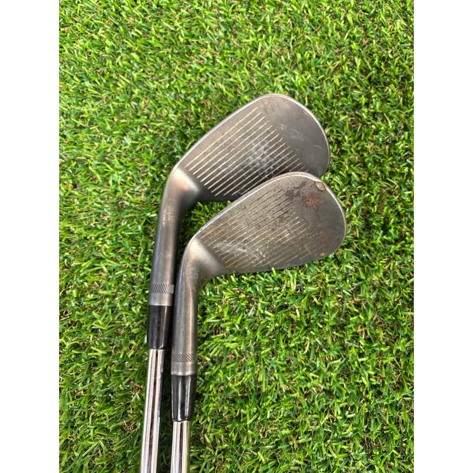 Wedge Set - Titleist SM7 Jet Black 52° & SM5 60° M Grind Wedge Flex