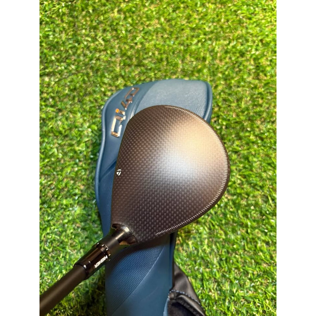 Golf Wood - TaylorMade Qi10 7 Wood 21° Senior Flex REAX 50g w HC *MINT*