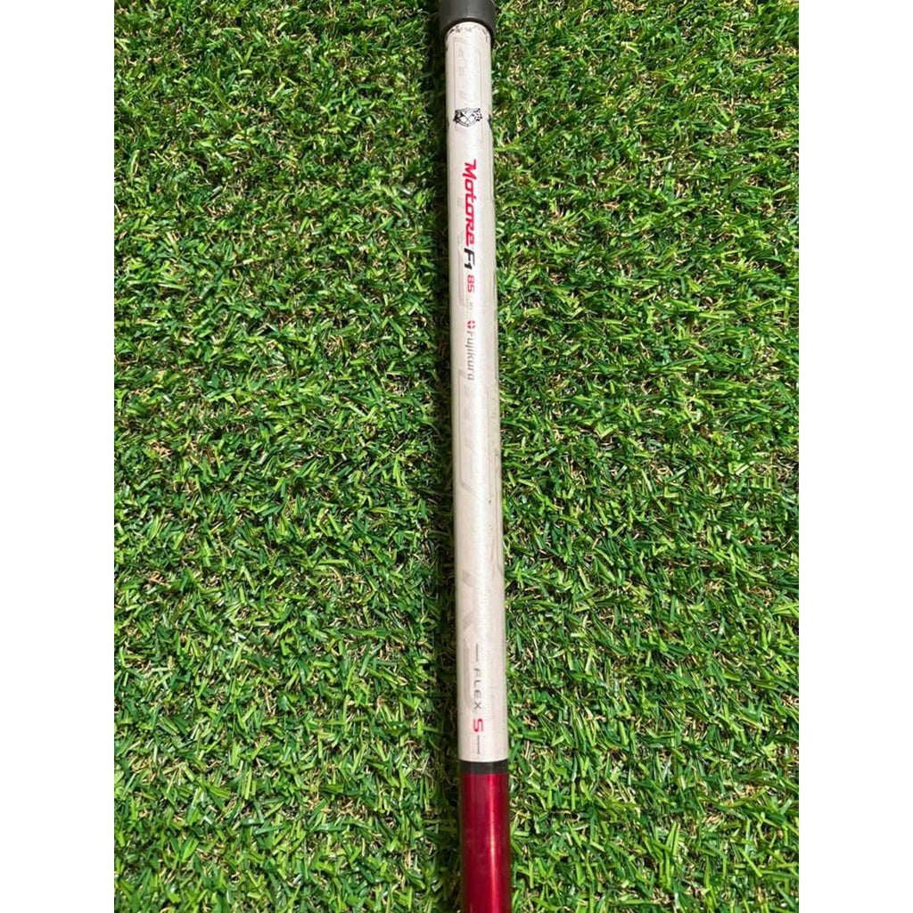 Golf Wood - TaylorMade R9 13 degree T3 3 Wood Stiff Flex  Fujikura Motore 85g