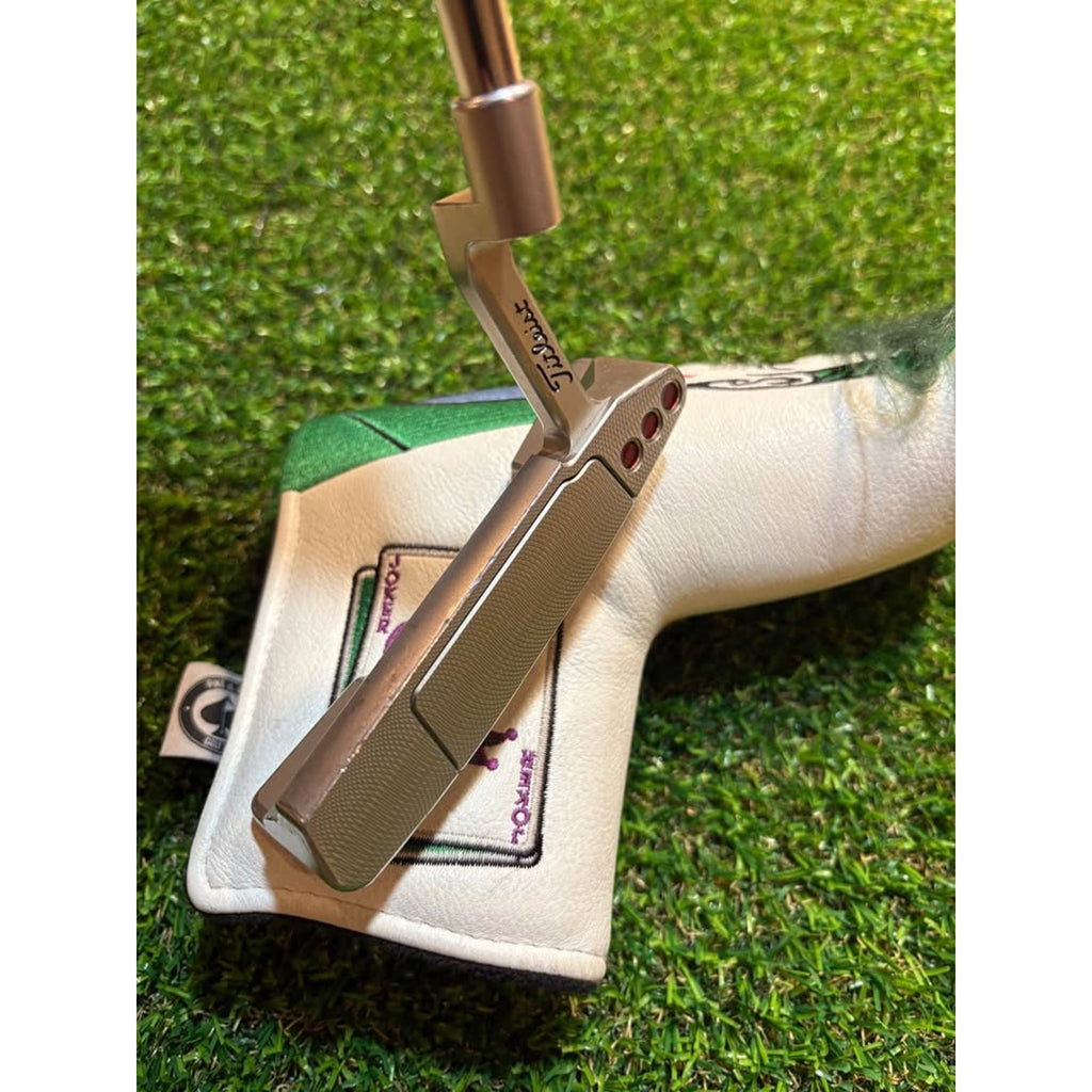 Scotty Cameron Select Newport 2 33” w HC & SC Grip