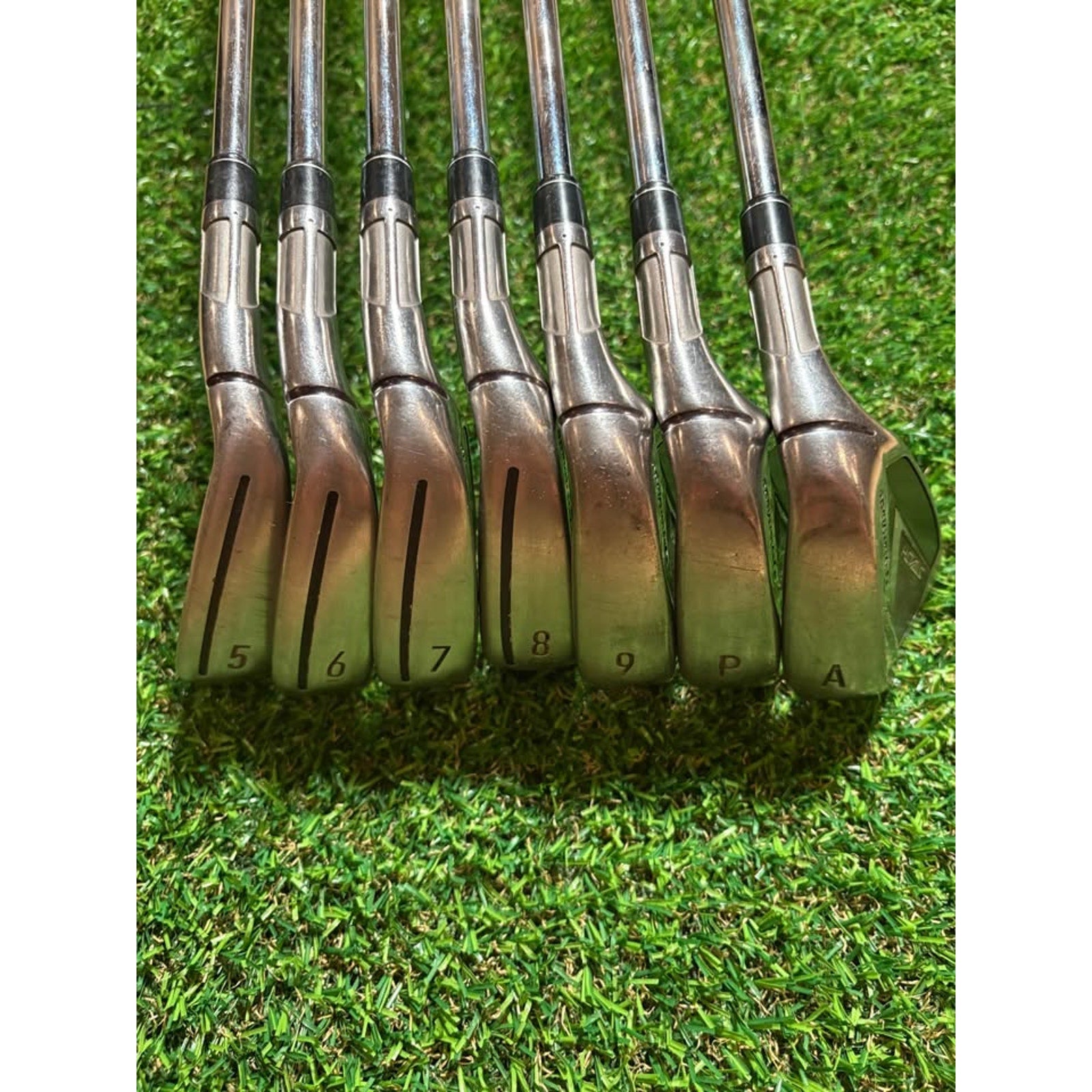 Iron Set - TaylorMade Stealth Iron Set 5-AW Regular Flex KBS Max MT 85g