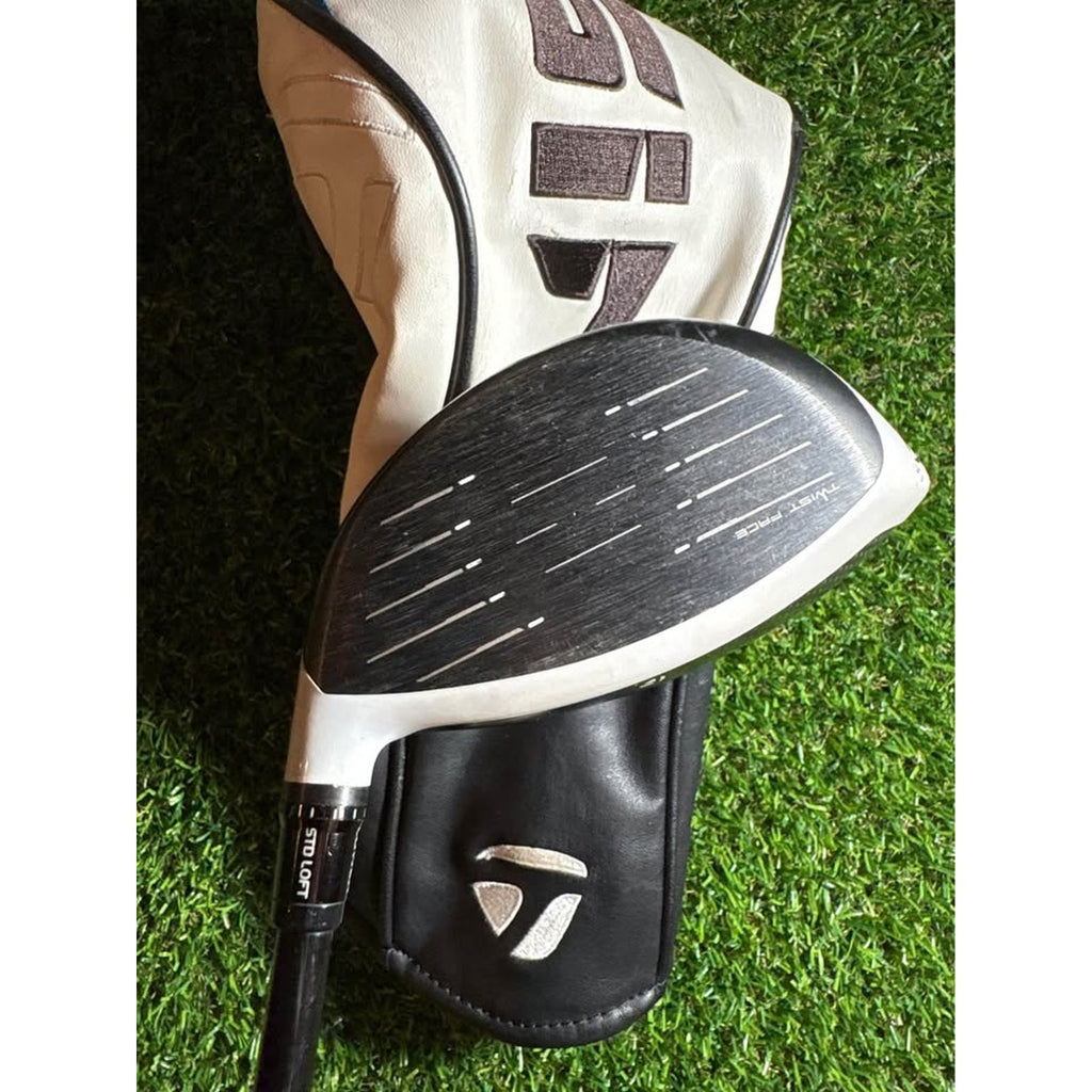 Golf Driver - TaylorMade SIM2 Max Driver 9.0° Stiff Flex HZRDUS 6.0