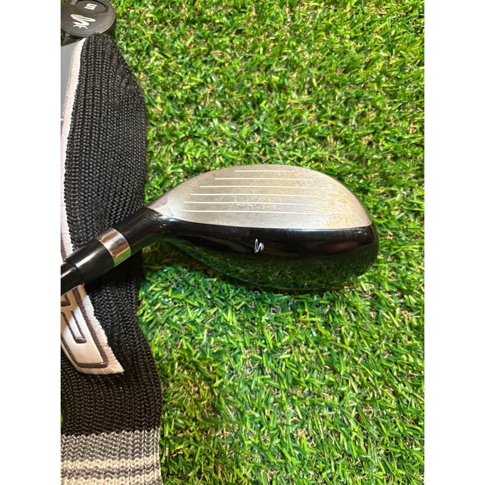 Golf Hybrid - Cobra AMP Max 5 Hybrid 24°Regular Flex 70g w HC