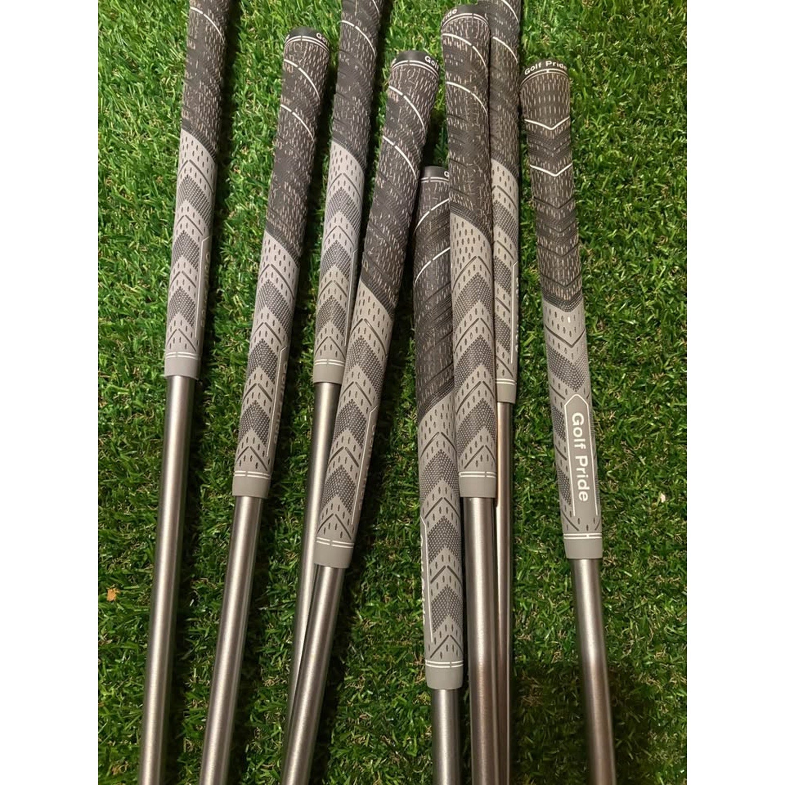 Cleveland 588•TT 3-PW Graphite Shafts (FULL SET)